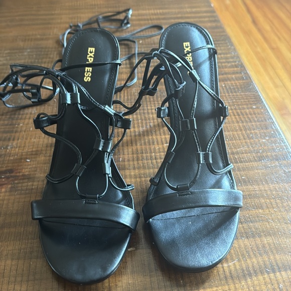 Express gladiator sandals - Picture 3 of 5